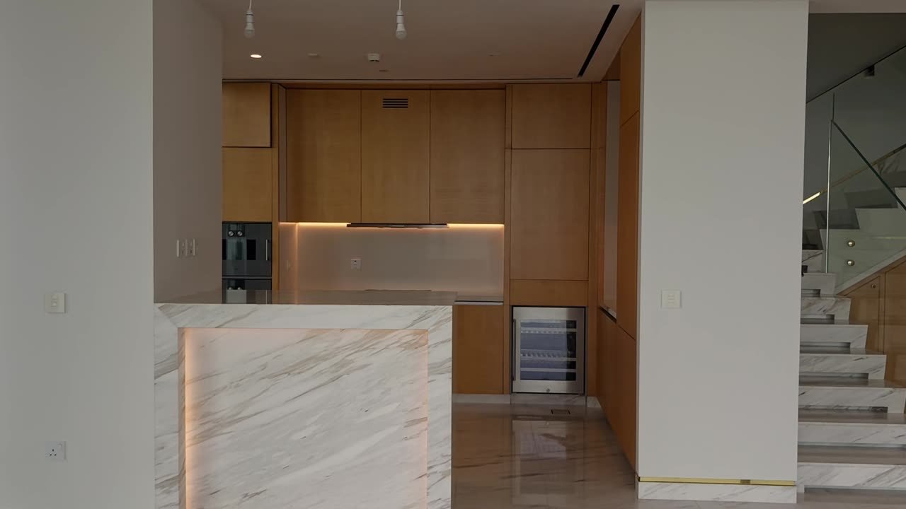 Luxury interior property walkthrough filmed by AlgGrow Media